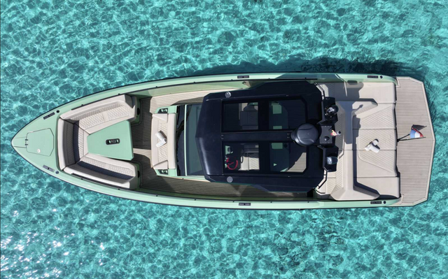 VANQUISH VQ40 ⎪ IN SYNC