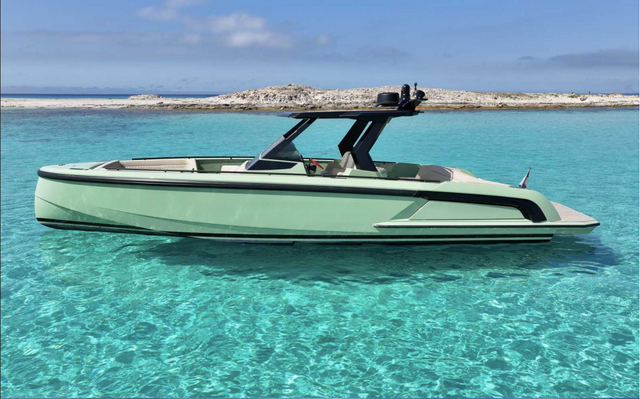 VANQUISH VQ40 ⎪ IN SYNC