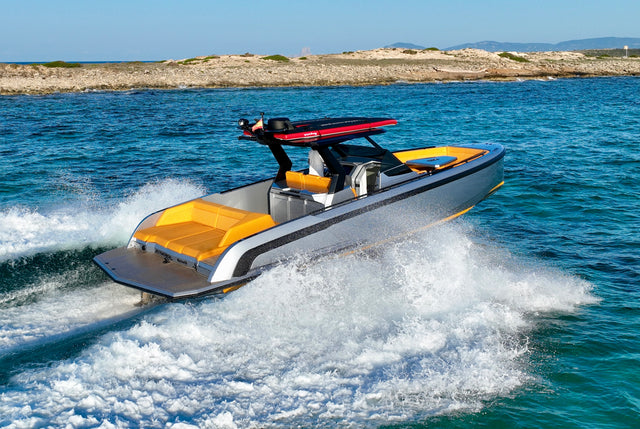 Vanquish VQ40 ⎪ NO TOMORROW