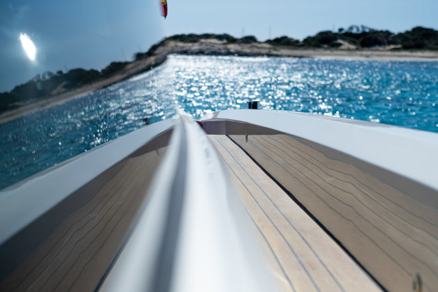 VANQUISH 43 TEQUILA – 2025