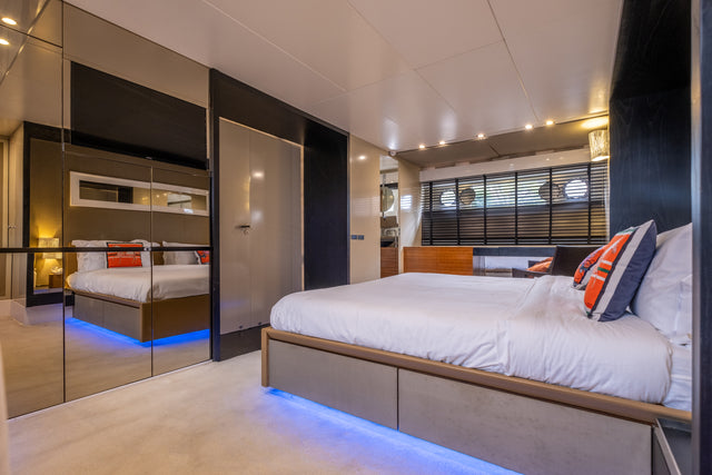 CANADOS 90 FUNKY TOWN – 2025