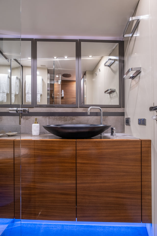 CANADOS 90 FUNKY TOWN – 2025