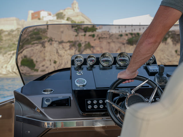 Frauscher 1414 Demon Air - HAILEY SU