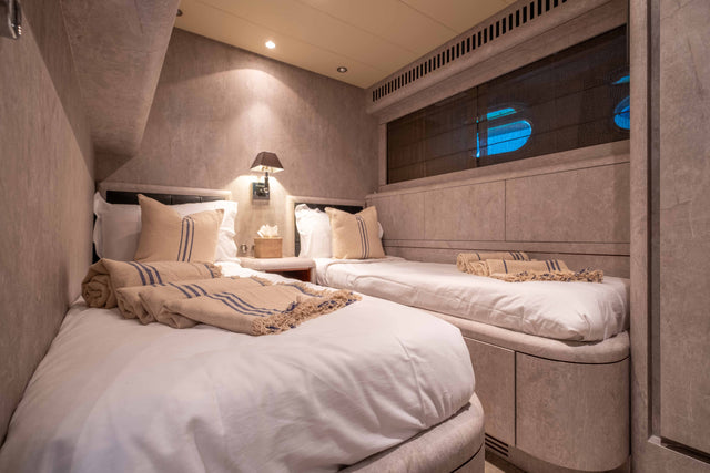 LEOPARD 102 DARK KNIGHT – 2025