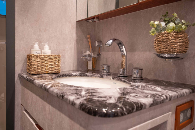 LEOPARD 102 DARK KNIGHT – 2025