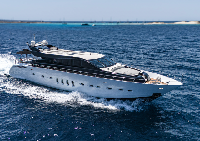 Leopard 102 | La Romana