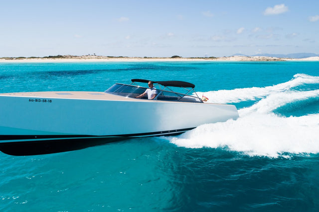 VAN DUTCH 40 SMART ASS – 2025