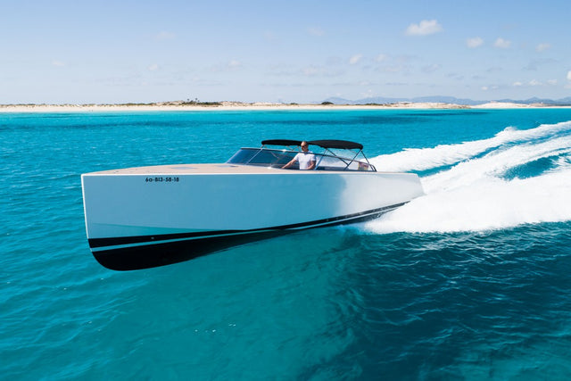 VAN DUTCH 40 SMART ASS – 2025