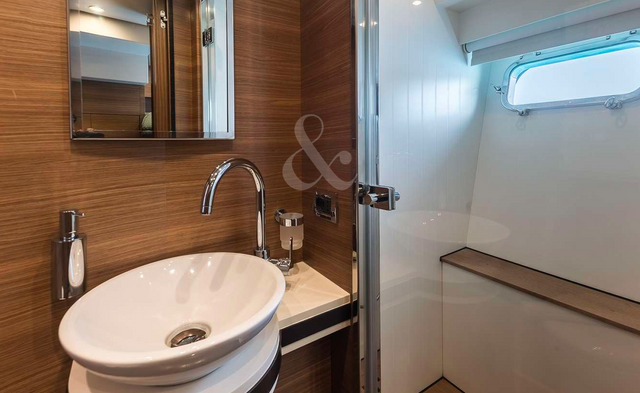 Azimut Magellano 76 | Almar II