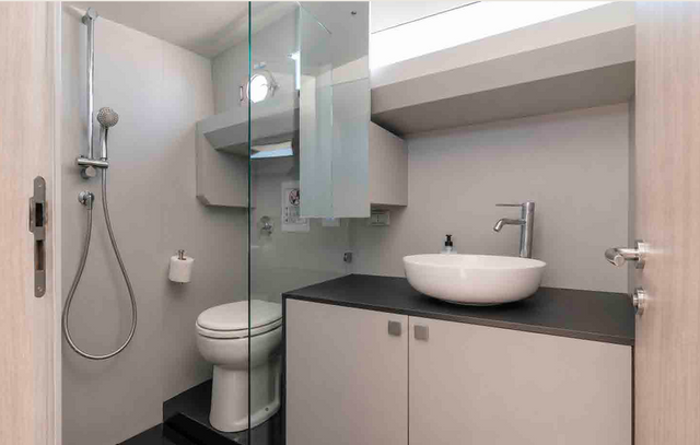 Anvera 48 | Breeze