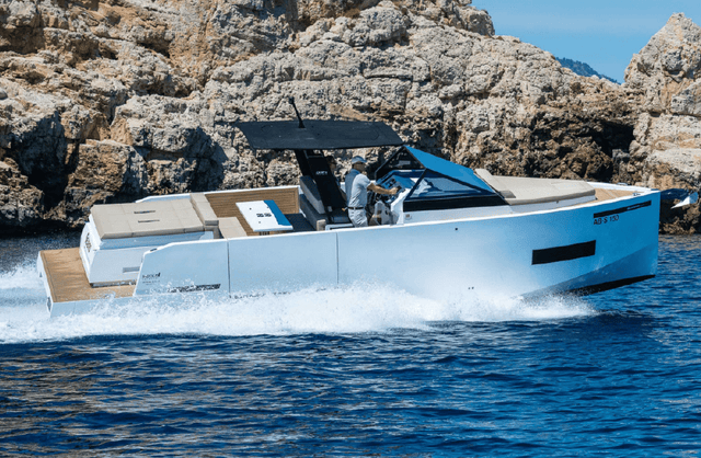 De Antonio D34 Cruiser - SEABIRD - Haller Experiences