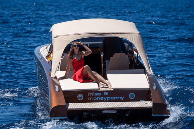 Frauscher 1017 GT Miss Moneypenny - Haller Experiences