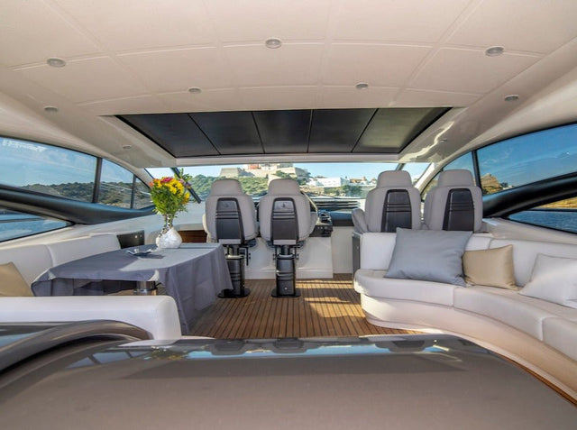 Pershing 62 OPTIMUM - Haller Experiences